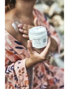 Organique Soothing Therapy unt pentru corp hranitor cu lapte de capra 200 ml