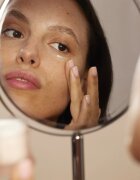 Payot Roselift Crème Liftante Regard cremă de ochi corectoare pentru cearcăne și riduri 15 ml