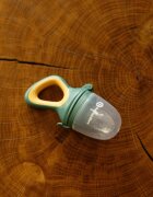 Petite&Mars Silicone Food Feeder 6m+ suzetă pentru alimentare Rose&Sand 1 buc
