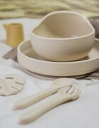 Petite&Mars Take&Match Silicone Bowl castron cu ventuză Desert Sand 6 m+ 360 ml