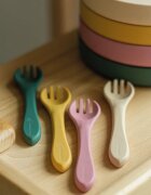 Petite&Mars Take&Match Silicone Cutlery tacâmuri Desert Sand 6 m+ 2 buc