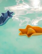 Petite&Mars Water Toys jucărie pentru apă 6 m+ Sharks 3 buc
