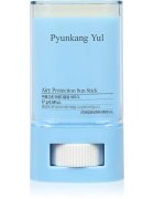 Pyunkang Yul Airy Protection Sun Stick baton cu protectie solara cu efect de hidratare SPF 50+ 17 g
