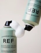 REF Weightless Volume reshing Mousse șampon uscat cremos pentru volum 200 ml
