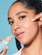 Rimmel Kind & Free Glow It Up machiaj ușor de hidratare culoare 010 Rose Ivory 30 ml
