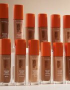 Rimmel Lasting Radiance make-up pentru luminozitate SPF 25 culoare 400 Natural Beige 30 ml