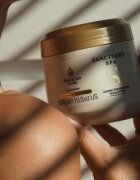 Sanctuary Spa Golden Sandalwood sare pentru exfoliere pentru corp 300 g