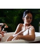 Sanctuary Spa Ruby Oud spumă pentru duș cu efect de nutritiv 200 ml