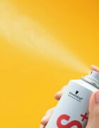 Schwarzkopf Professional Osis+ Elastic Spray de păr cu fixare medie 300 ml
