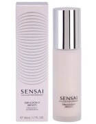 Sensai Cellular Performance Emulsion II (Moist) emulsie anti-imbatranire pentru ten normal spre uscat 50 ml