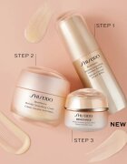 Shiseido Benefiance Wrinkle Smoothing Eye Cream crema hranitoare de ochi pentru a reduce ridurile 15 ml