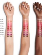Shiseido ColorGel LipBalm balsam de buze tonifiant cu efect de hidratare culoare 102 Narcissus (apricot) 2 g