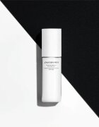 Shiseido Men Energizing Moisturizing Extra Light Fluid fluid efect regenerator pentru bărbați 100 ml