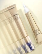 Shiseido Vital Perfection Intensive Wrinklespot Treatment crema anti-rid pentru față și gât 20 ml