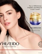 Shiseido Vital Perfection Uplifting and Firming Advanced Cream Soft Crema iluminatoare pentru fermitate ziua și noaptea 50 ml