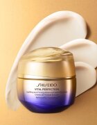 Shiseido Vital Perfection Uplifting & Firming Advanced Cream Enriched cremă pentru fermitate de zi și de noapte pentru tenul uscat 75 ml