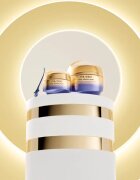 Shiseido Vital Perfection Uplifting & Firming Advanced Eye Cream cremă de ochi cu efect de lifting 15 ml