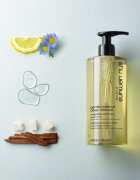 Shu Uemura Deep Cleanser Gentle Radiance sampon de curatare delicat pentru par frumos si sanatos 400 ml