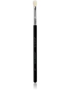 Sigma Beauty Eyes E27 pensulă pentru estompare 1 buc