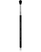 Sigma Beauty Eyes E38 pensula pentru conturul ochilor 1 buc