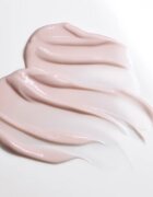 Sisley Black Rose Beautifying Emulsion emulsie hidratanta pentru corp 200 ml