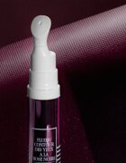 Sisley Black Rose Eye Contour Fluid fluid antirid iluminator pentru zona ochilor cu efect revitalizant 14 ml