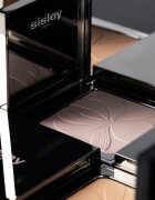 Sisley Blur Expert pudra pentru luminozitate cu efect de netezire culoare 0 Light 11 g