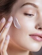 Sisley Phyto-Blanc Le Soin protectie regeneratoare hidratanta SPF 50+ PA+++ 40 ml