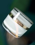 Sisley Sisleÿa L'Integral Anti-Âge Extra-Rich ingrijire completa regeneratoare uscata si foarte uscata 50 ml