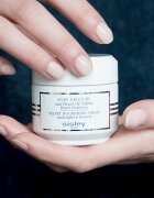 Sisley Velvet Nourishing Cream with Saffron Flowers cremă hidratantă pentru piele uscata spre sensibila 50 ml