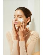 SKIN1004 Madagascar Centella Ampoule Foam spuma demachianta cu o textura cremoasa pentru piele sensibilă 20 ml