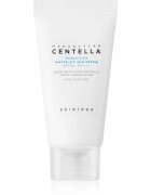 SKIN1004 Madagascar Centella Hyalu-Cica Water-Fit Sun Serum ser protector cu efect de hidratare SPF 50+ 15 ml