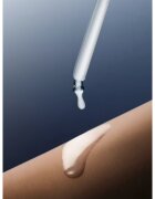 SKIN1004 Madagascar Centella Hyalu-Teca Plumping Ampoule ser cu hidratare intensiva anti-imbatranire si de fermitate a pielii 50 ml