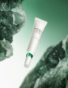 SKIN1004 Madagascar Centella Tea-Trica Spot Cream tratament topic pentru acnee cu efect calmant 20 ml