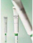 SKIN1004 Madagascar Centella Tea-Trica Spot Cream tratament topic pentru acnee cu efect calmant 20 ml