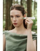 SKIN1004 Madagascar Centella Tea-Trica Spot Cream tratament topic pentru acnee cu efect calmant 20 ml