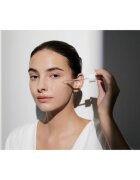 SKIN1004 Madagascar Centella Tone Brightening Capsule Ampoule ser hidratant pentru strălucirea și netezirea pielii 100 ml