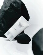 SKIN1004 Madagascar Centella Tone Brightening Capsule Cream cremă pentru revitalizare și iluminare cu efect calmant 75 ml