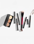 Smashbox Step-By-Step Contour Palette Patela pentru conturul fetei culoare Light 8.68 g