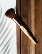 So Eco Blush Brush perie pentru fata cu peri hipoalergenici 1 buc