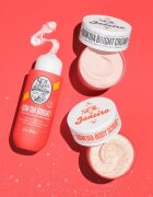 Sol de Janeiro Bom Dia™ Body Scrub exfoliant de corp pentru matifiere 220 g