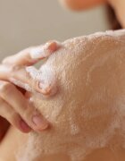 Some By Mi AHA∙BHA∙PHA 30 Days Miracle Acne Clear Body Cleanser gel de curatare spumant pentru pielea problematică și grasă 400 g