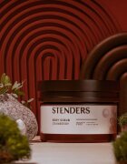 STENDERS Cranberry exfoliant din zhar pentru netezire 230 g