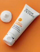Super Facialist Vitamin C+ Brighten crema hidratanta cu efect iluminator pentru ten obosit 75 ml