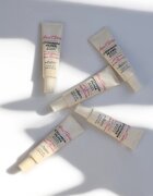 theBalm Anne T. Dotes® Eyeshadow Primer baza pentru fardul de ochi 11.8 ml