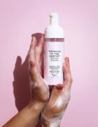 theBalm To The Rescue® Moringa Tree spuma de curatare cu efect de hidratare 160 ml