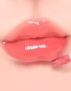 thim Satin Lip Glaze luciu de buze rezistent cu efect de hidratare culoare 03 Fig Noir 6 g
