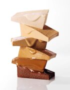 TIRTIR Mask Fit Red Foundation fond de ten lichid iluminator cu efect de hidratare culoare 13N Fair Ivory 30 ml