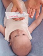 Topicrem BABY Cradle Cap Care gel crusta de lapte pentru nou-nascuti si copii 40 ml
