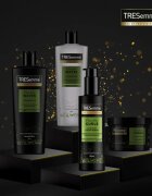 TRESemmé Flawless Curls Leave-in Serum ser de păr anti-electrizare 200 ml